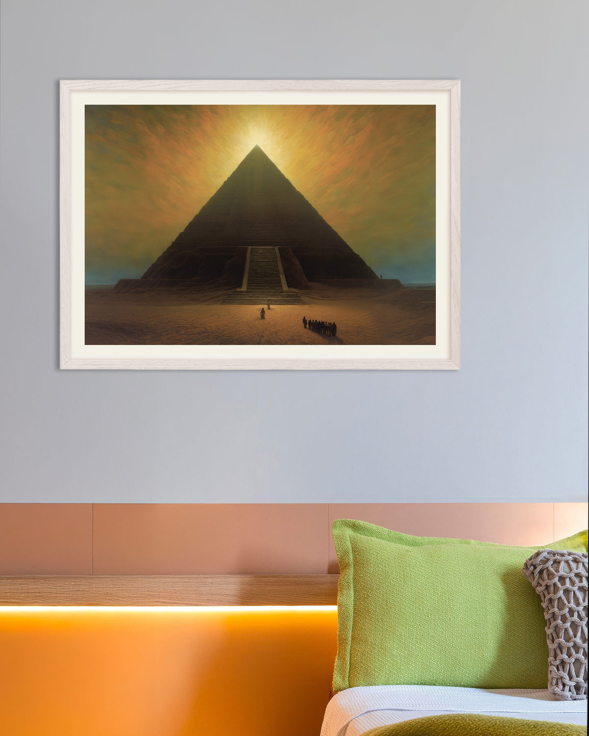 Poster de Illustration de bande déssinée, atmosphérique, sombre et mystique, la Grande Pyramide, avec cadre en bois blanc