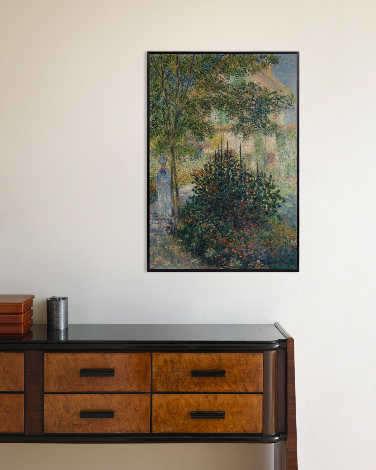 Affiche Camille Monet au jardin d'Argenteuil (1876) de Claude Monet, avec un cadre en métal