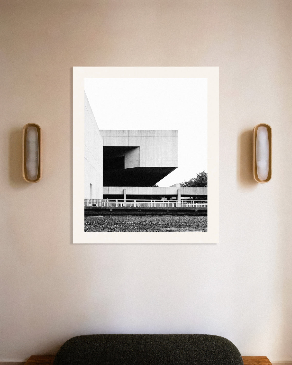 Poster ‘Zwevend betonblok’