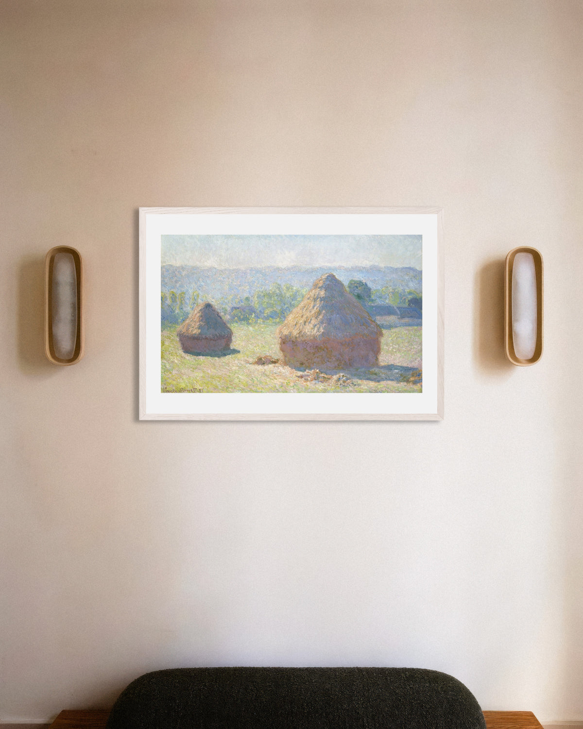 Poster Graanschelven, eind van de zomer (1891) van Claude Monet met witte houten lijst