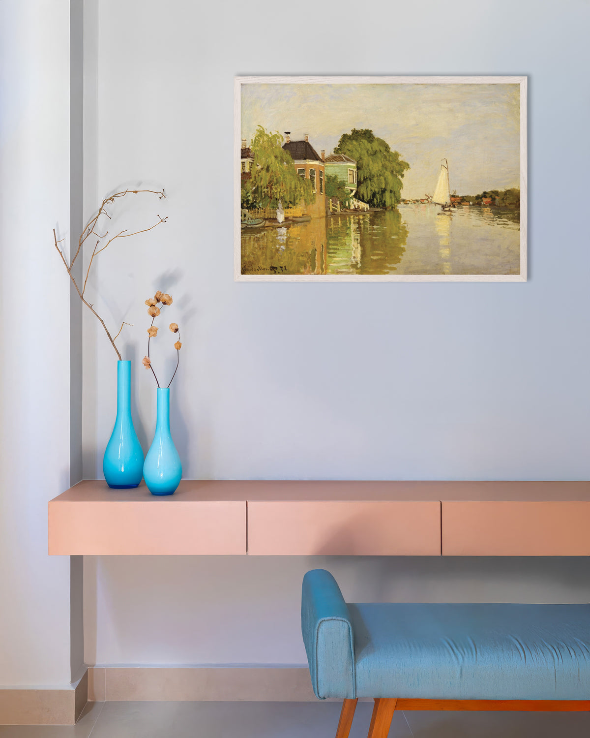 Poster Huizen aan de Achterzaan (1871) van Claude Monet met witte houten lijst
