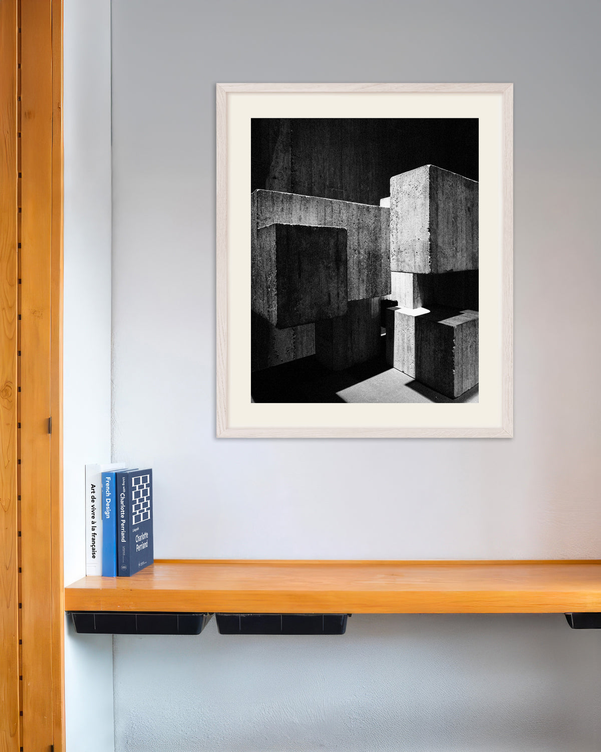 Affiche « Cubes de béton imbriqués », avec un cadre en bois blanc