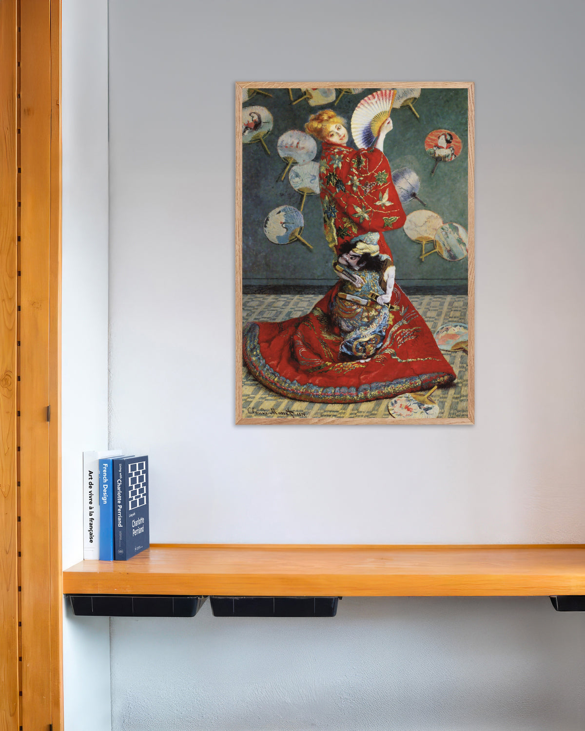 Affiche La Japonaise, Camille Monet en costume japonais (1876) de Claude Monet, avec un cadre en bois naturel