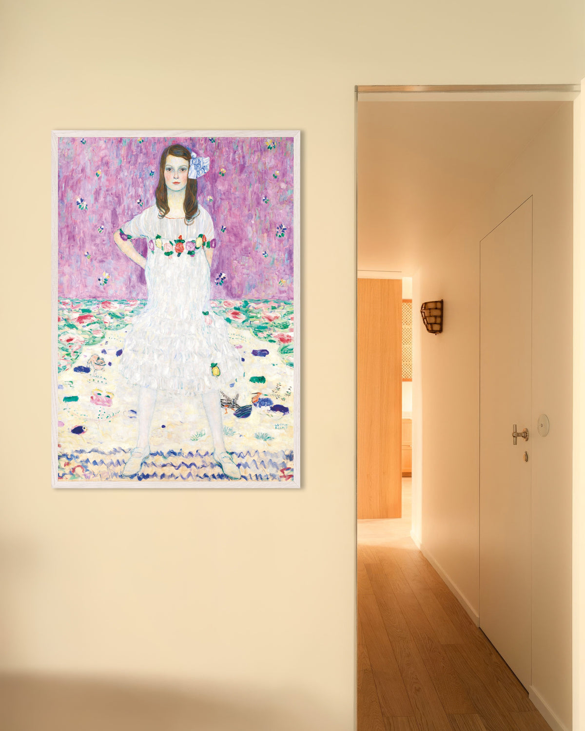 Poster Mäda Primavesi (1912–1913) van Gustav Klimt met witte houten lijst