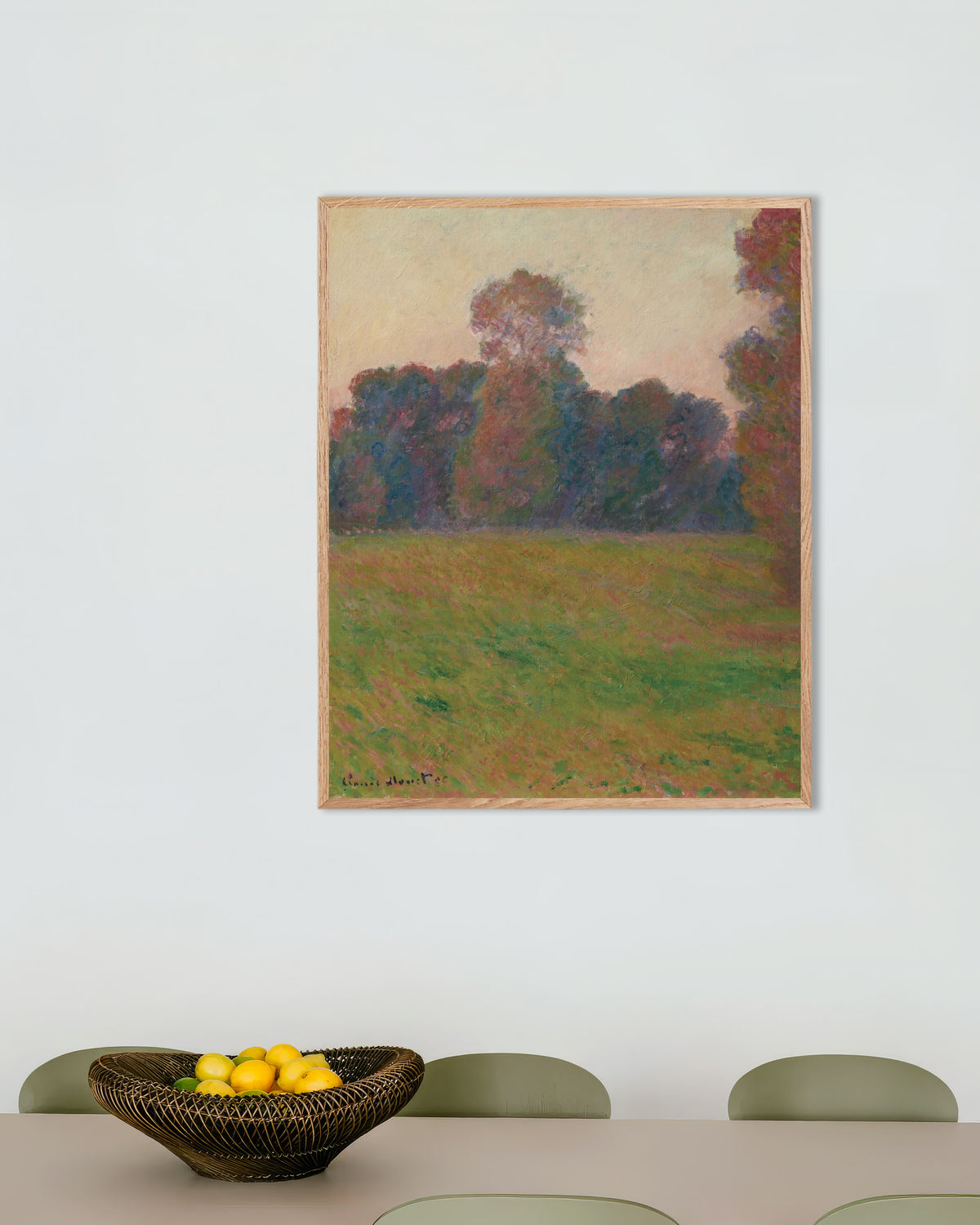 Poster Weide bij Giverny (1886) van Claude Monet met naturel houten lijst