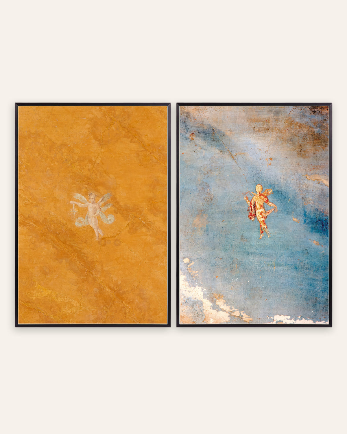 Romeinse fresco posters, set van 2: Cupido en Psyche, in zwarte metalen lijsten