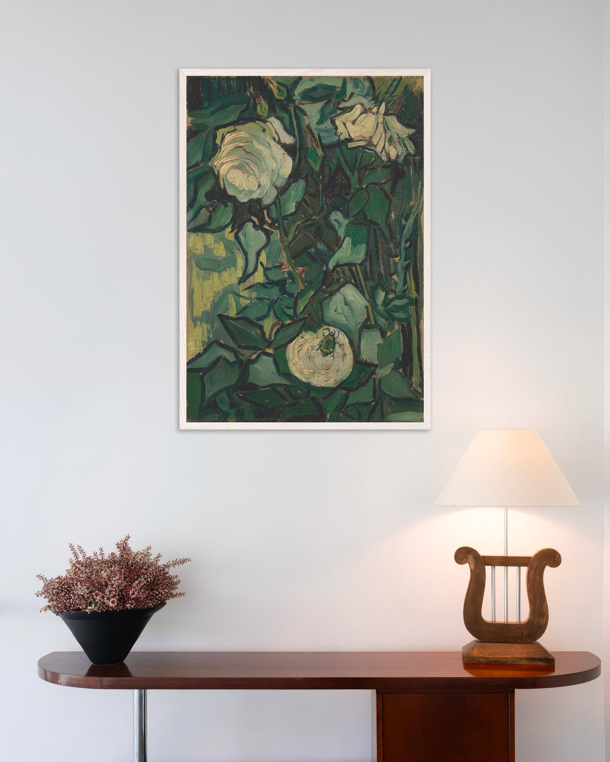 Poster « Rosier avec un scarabée (1889), Vincent van Gogh », avec cadre en bois blanc