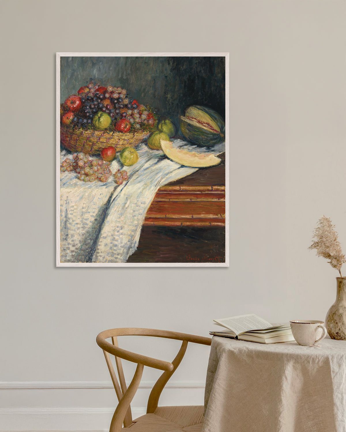 Affiche Nature morte au melon d'Espagne (1879) de Claude Monet, avec un cadre en bois blanc