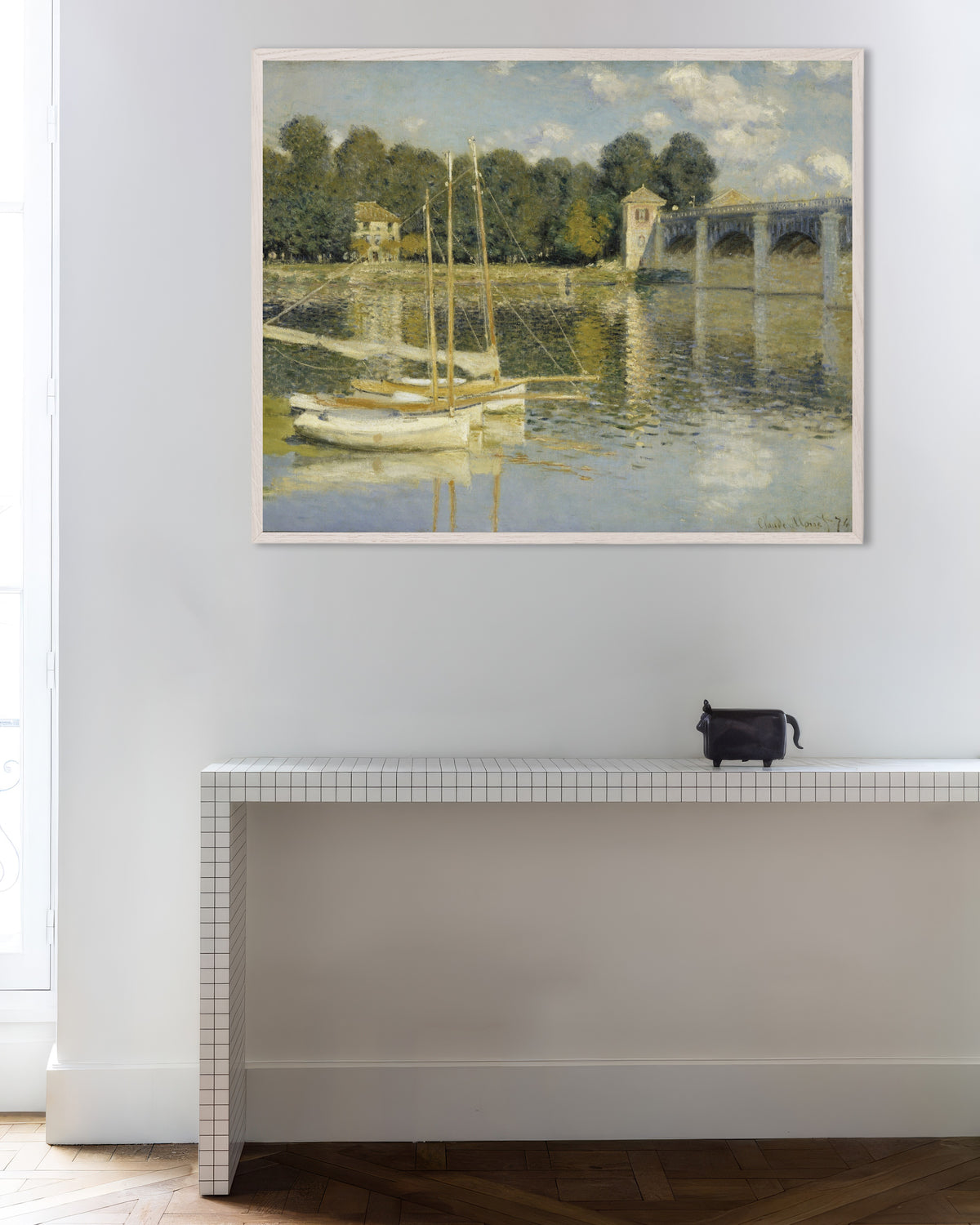 Poster De brug van Argenteuil (1874) van Claude Monet met witte houten lijst