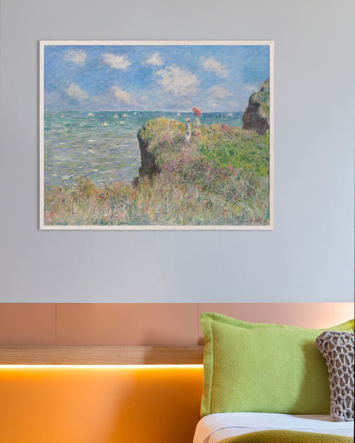 Affiche La Promenade sur la falaise, Pourville (1882) de Claude Monet, avec un cadre en bois blanc