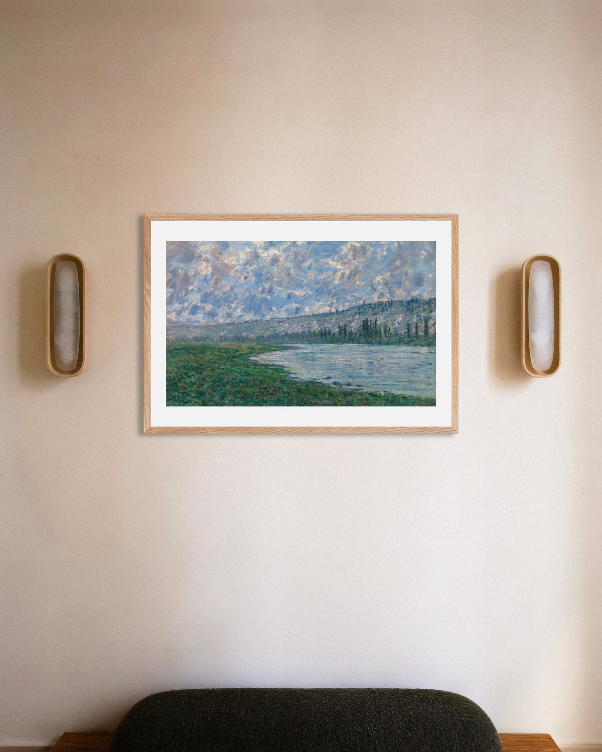 Affiche La Seine à Vétheuil (1880) de Claude Monet, avec un cadre en bois naturel