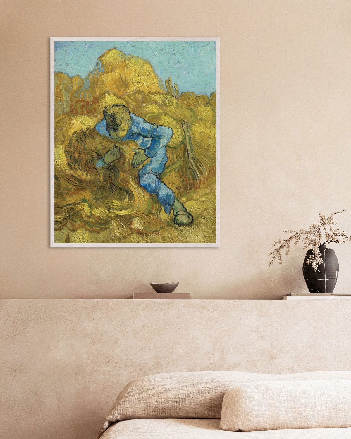 Poster van De schovenbinder, naar Millet (1889), van Vincent van Gogh, met witte houten lijst