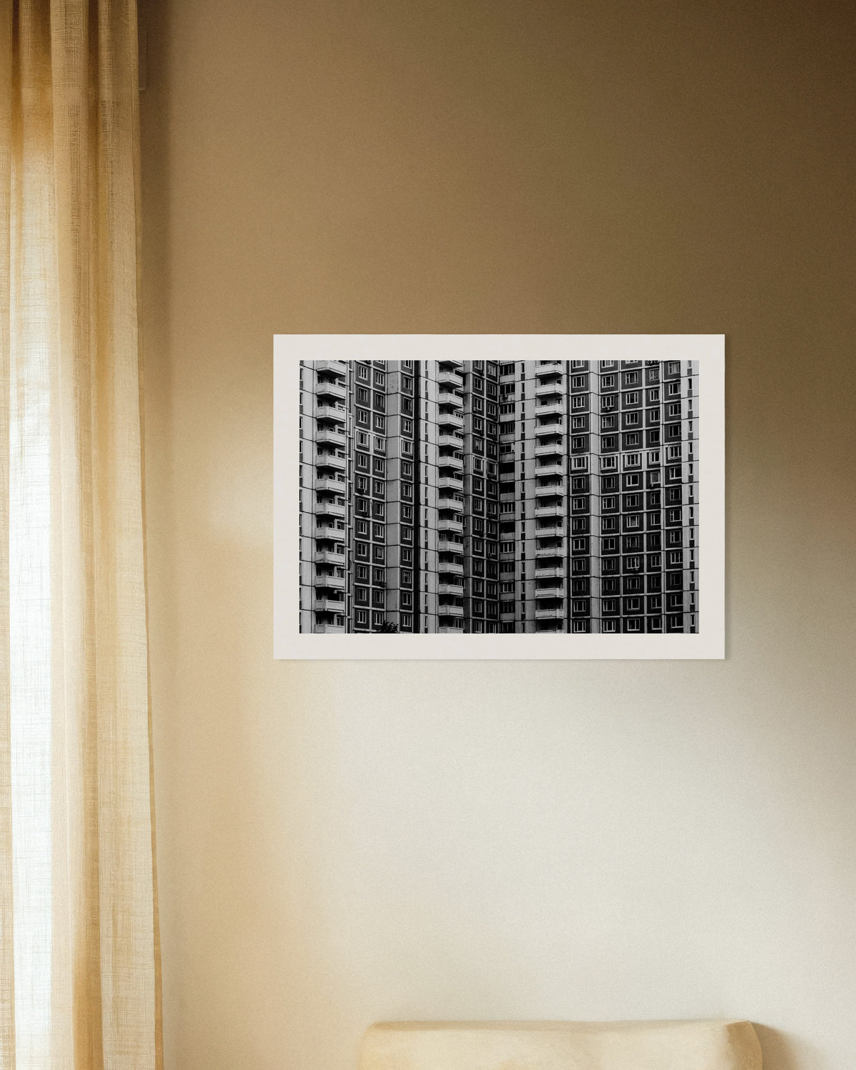 Poster ‘Raamraster van een flatgebouw’