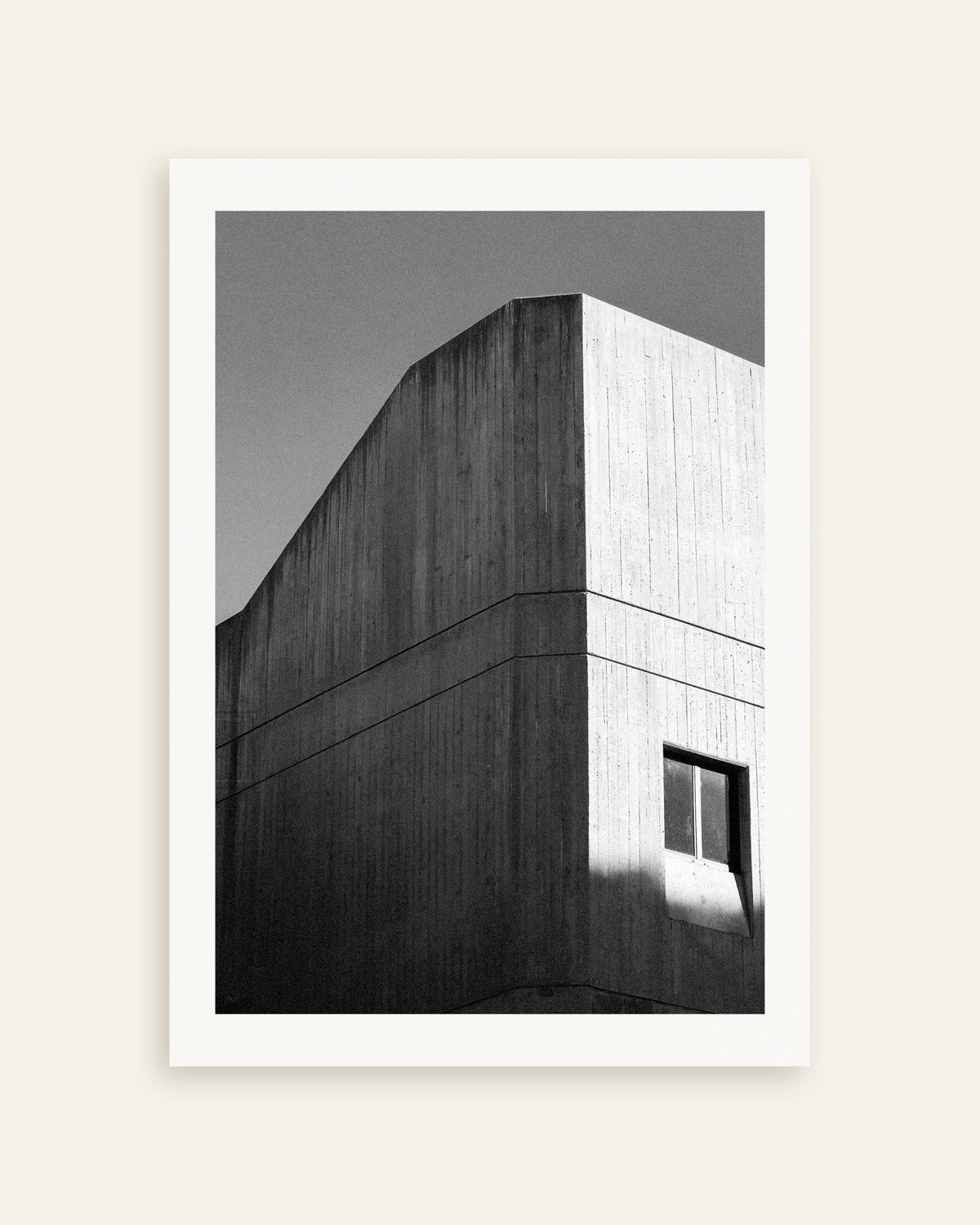 Poster ‘Betonnen hoek met plankenstructuur’, miniatuur