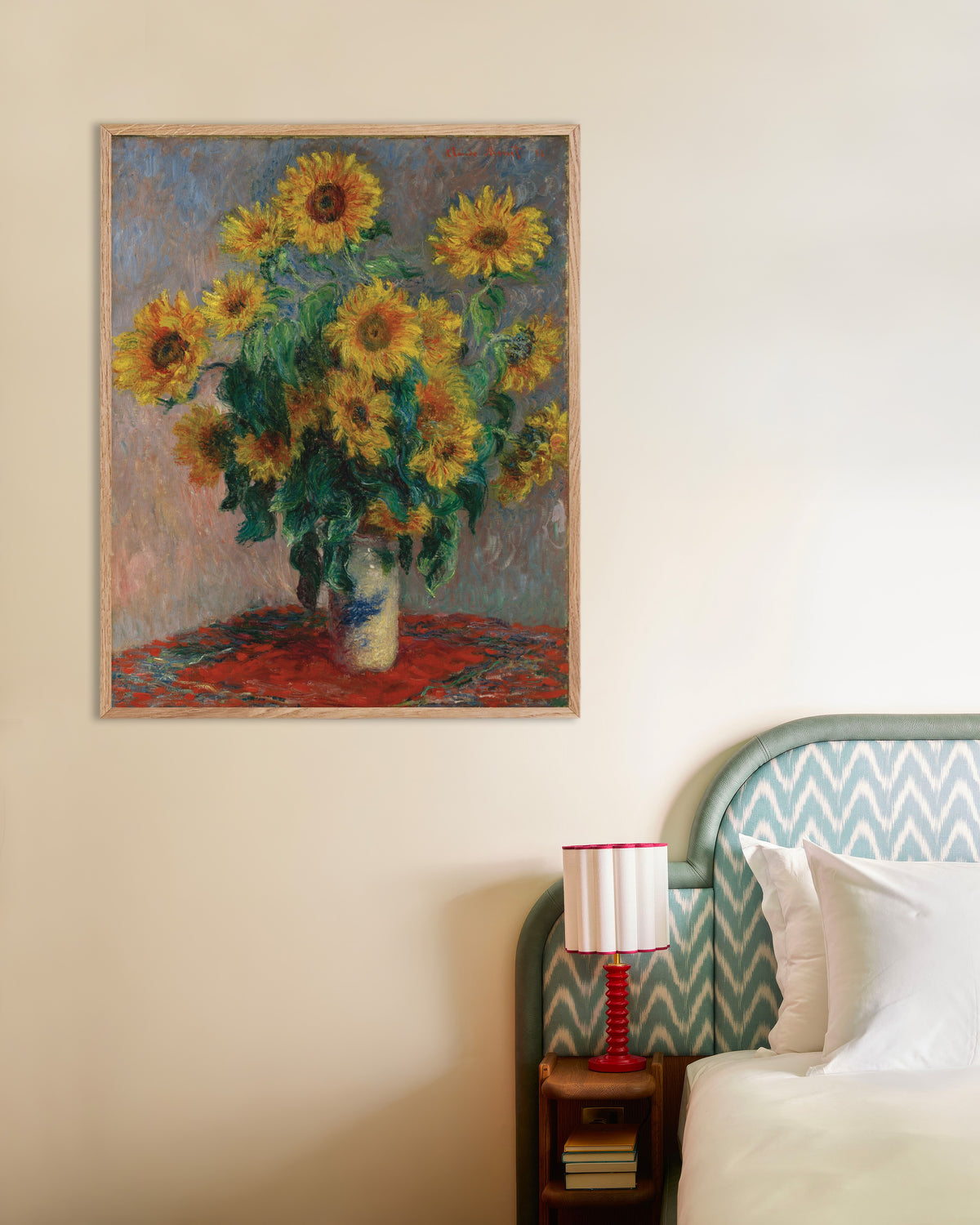 Poster Boeket zonnebloemen (1881) van Claude Monet met naturel houten lijst