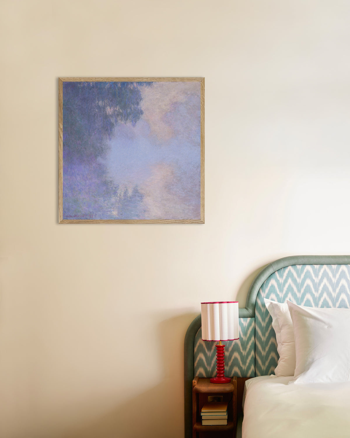 Poster Zijarm van de Seine bij Giverny, mist (1897) van Claude Monet met naturel houten lijst