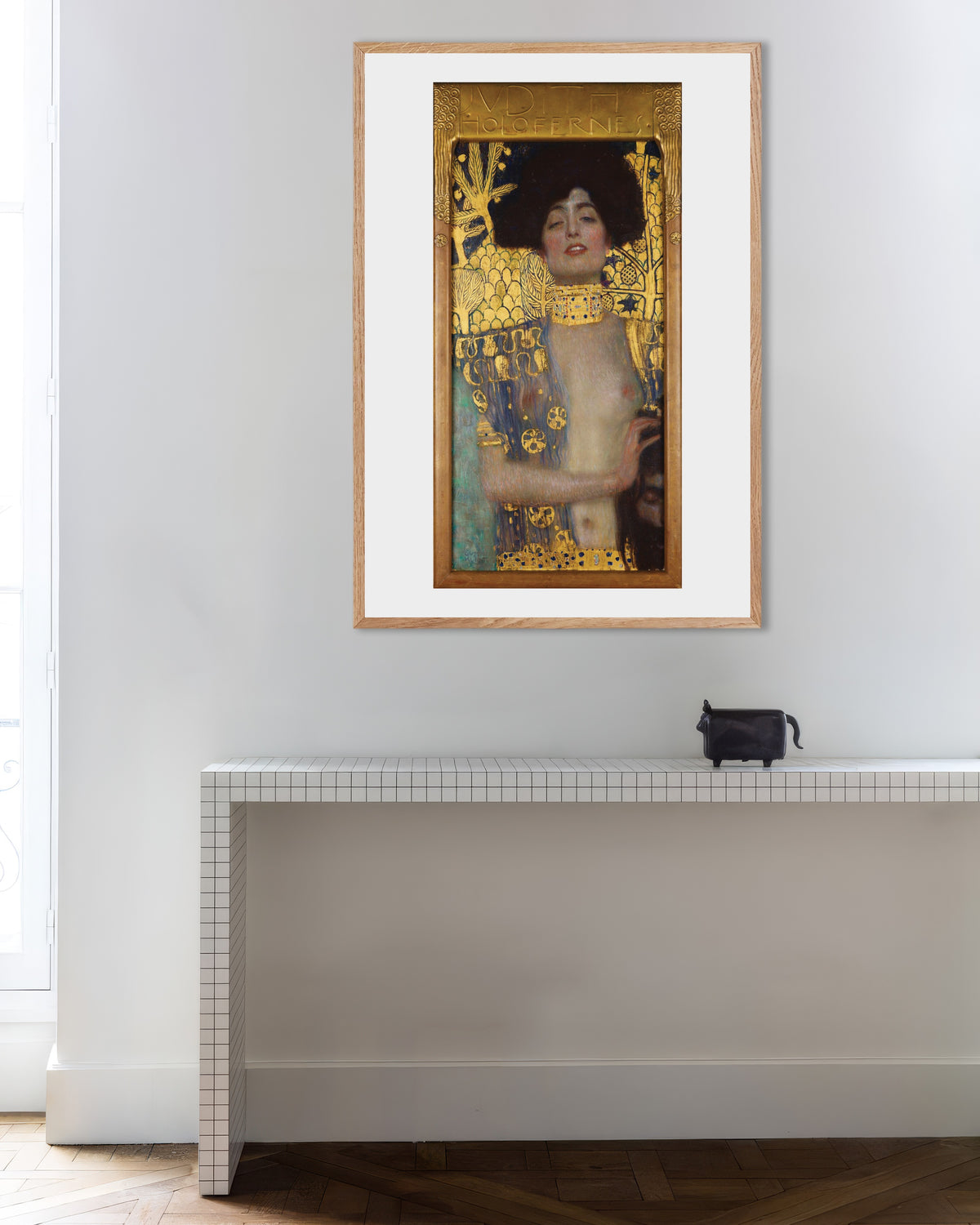 Affiche Judith I (1901) de Gustav Klimt, avec un cadre en bois naturel