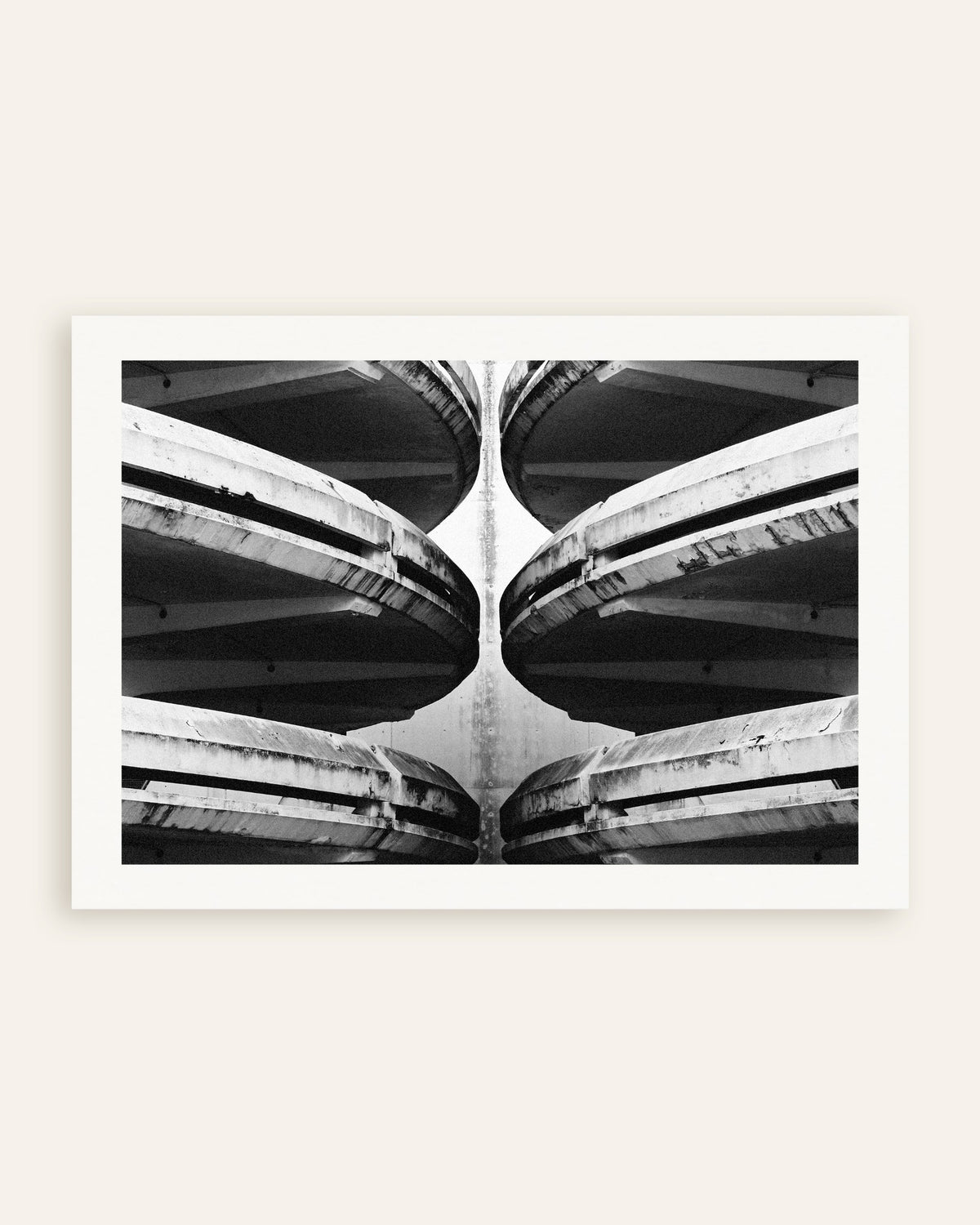 Poster ‘Gespiegelde parkeergaragehellingen’, miniatuur