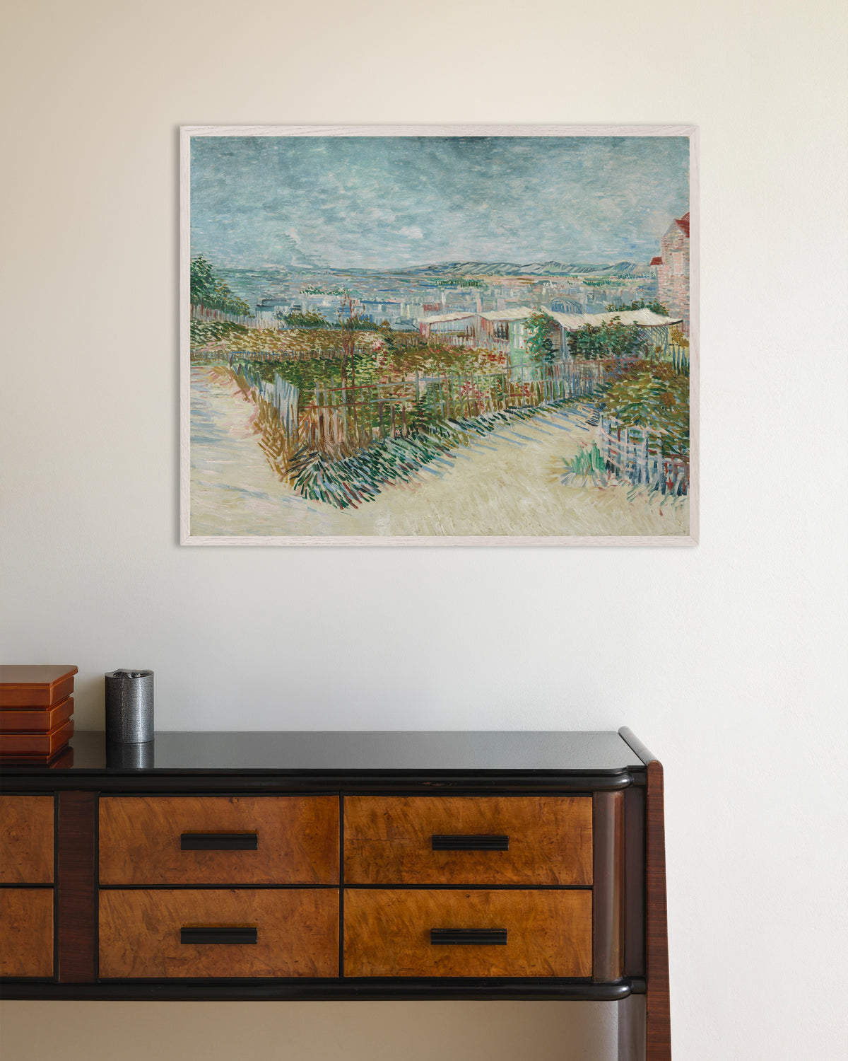 Poster de Montmartre, derrière le Moulin de la Galette (1887), Vincent van Gogh, avec cadre en bois blanc