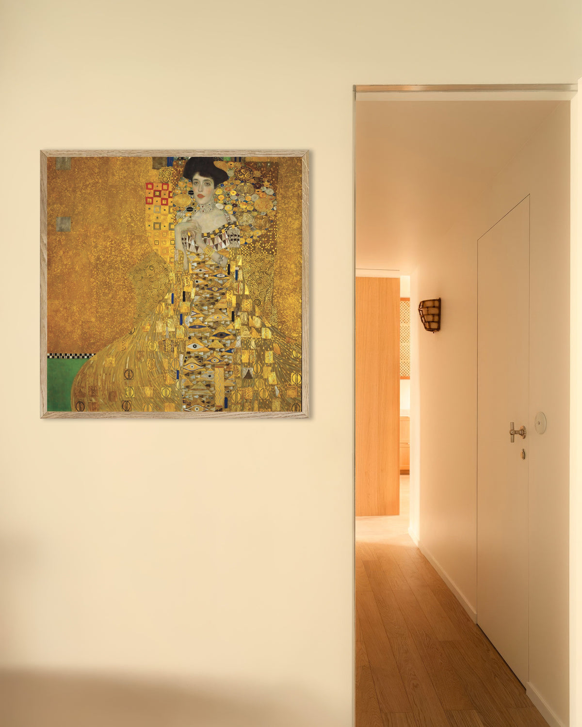 Affiche Portrait d'Adele Bloch-Bauer I (1907) de Gustav Klimt, avec un cadre en bois naturel