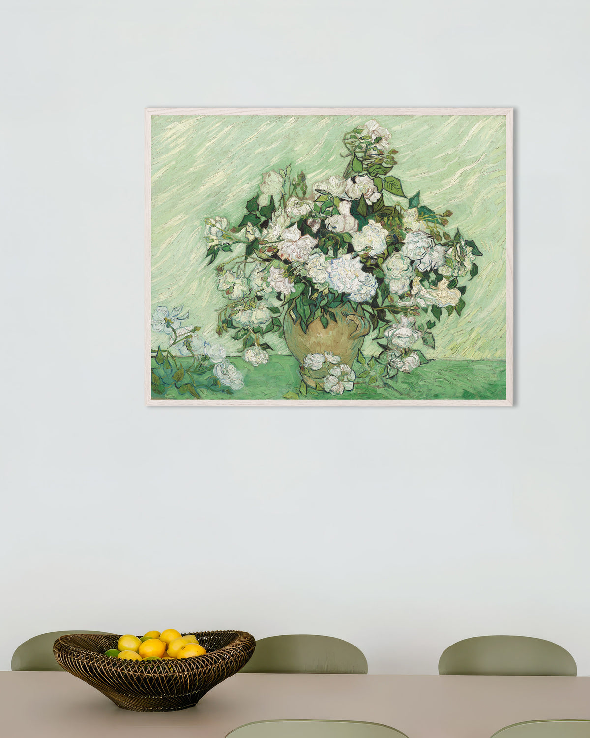 Poster van Roses (1890) van Vincent van Gogh, met witte houten lijst