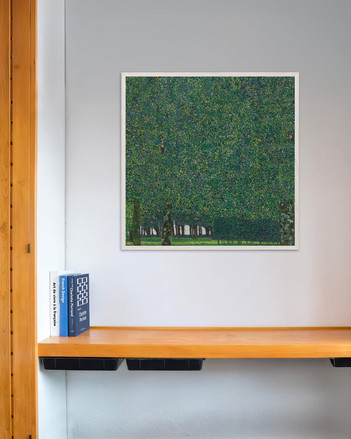 Poster Het park (ca. 1910–1911) van Gustav Klimt met witte houten lijst