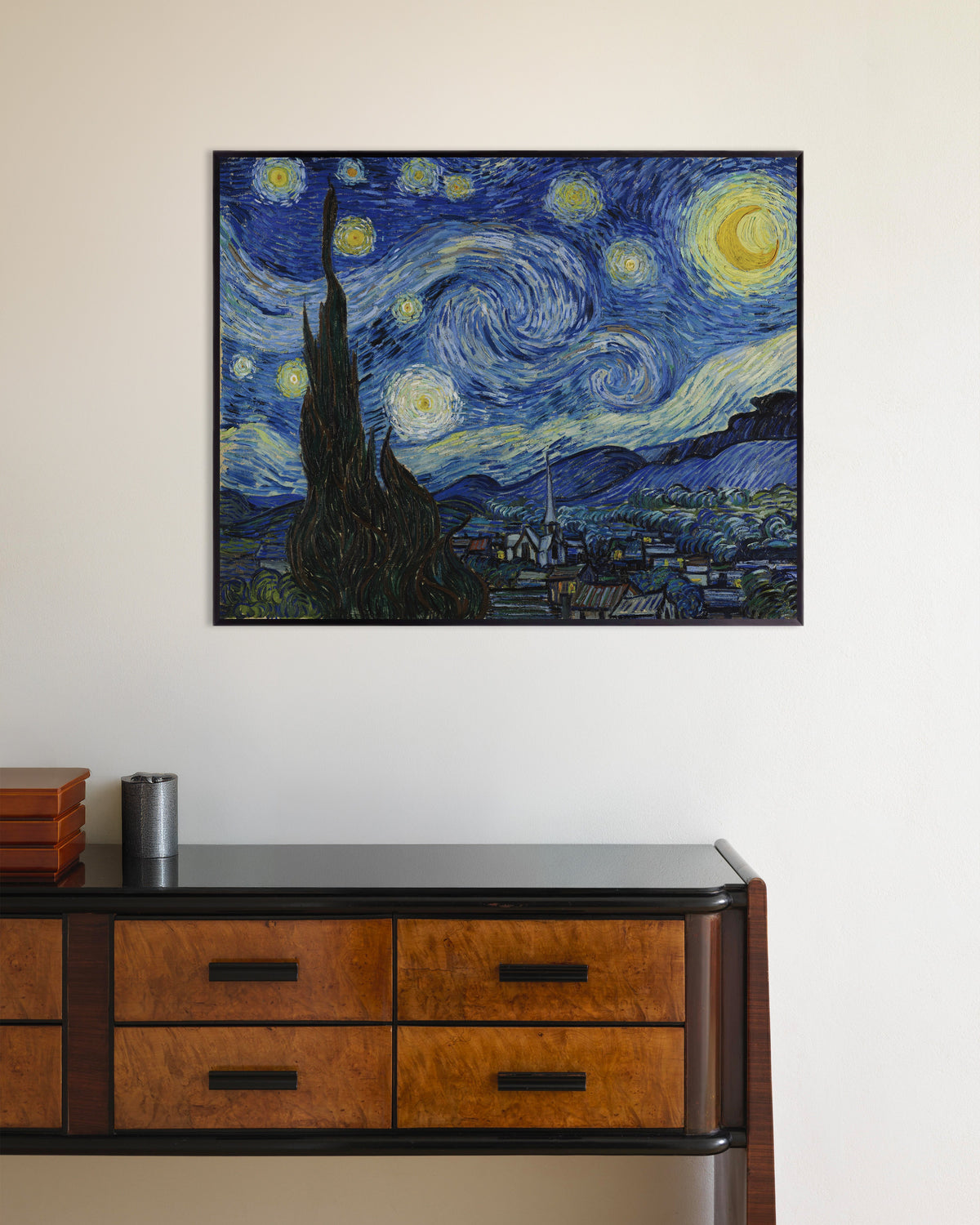 Poster De sterrennacht (1889) van Vincent van Gogh, met metalen lijst