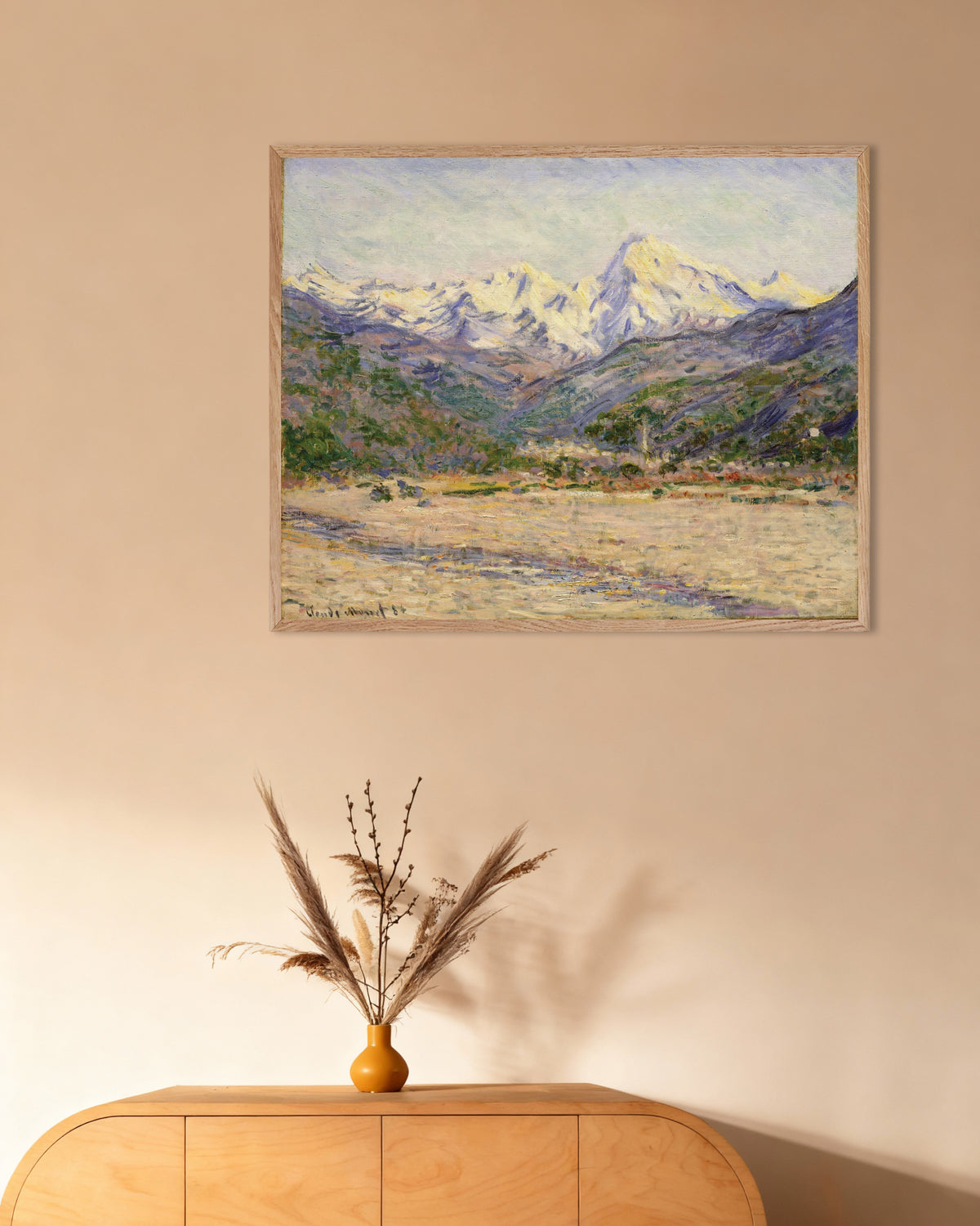Poster Het dal van de Nervia (1884) van Claude Monet met naturel houten lijst