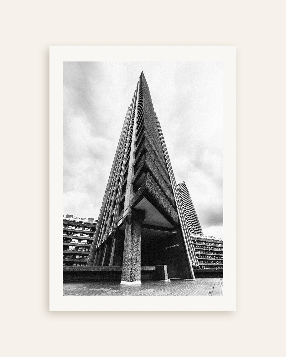 Poster ‘Boeg van een driehoekige toren’, miniatuur