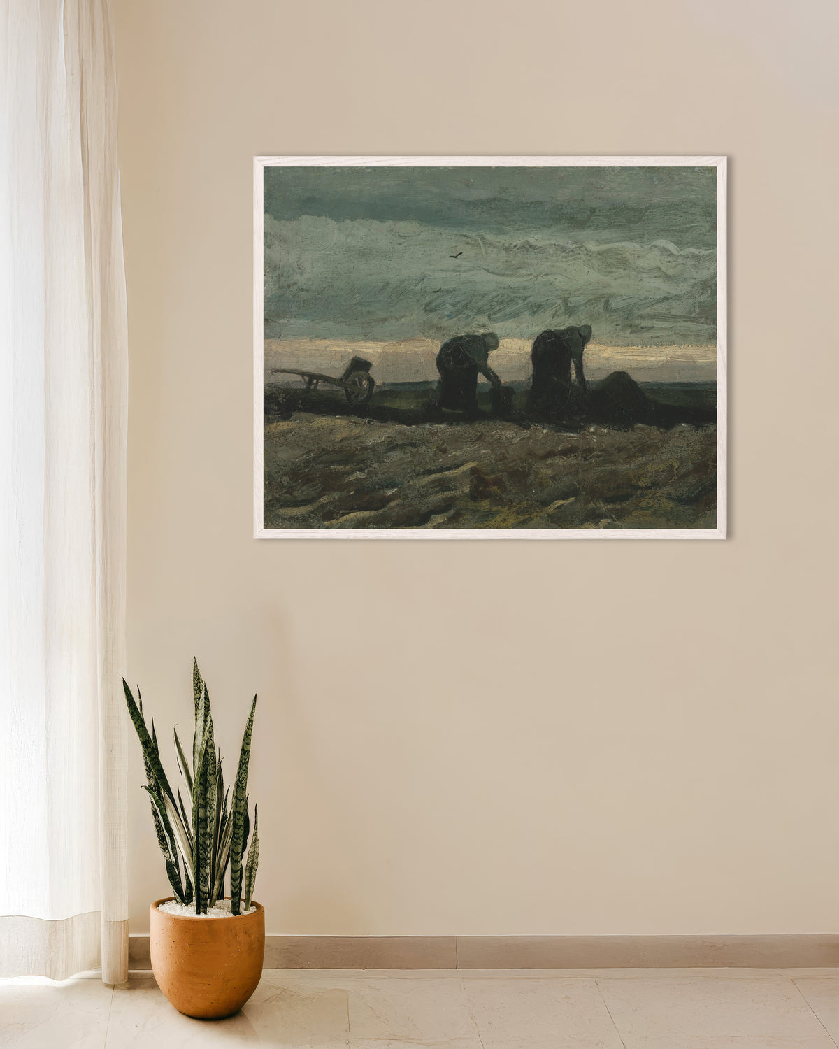 Poster van Twee vrouwen op de heide (1883) van Vincent van Gogh, met witte houten lijst