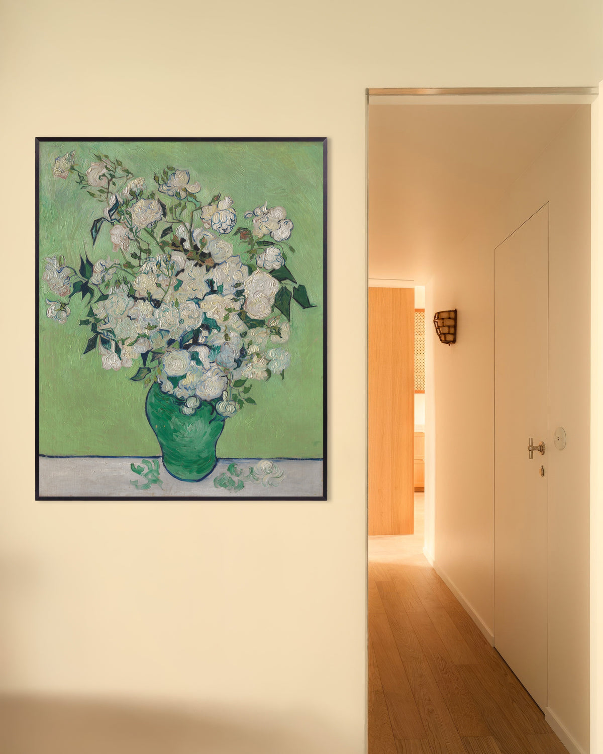 Poster van Vaas met rozen (1890) van Vincent van Gogh, met metalen lijst