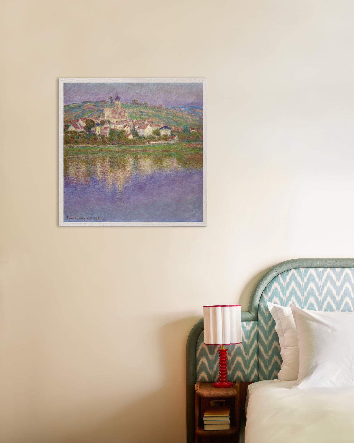 Poster Vétheuil (1901) van Claude Monet met witte houten lijst