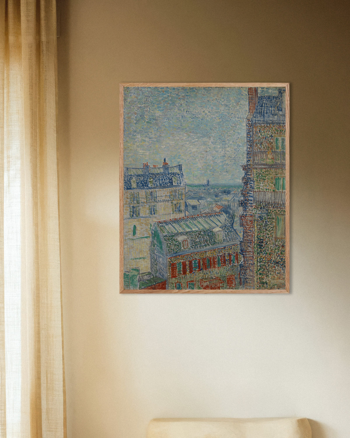 Poster van Uitzicht vanuit het appartement van Theo (1887) van Vincent van Gogh, met naturel houten lijst